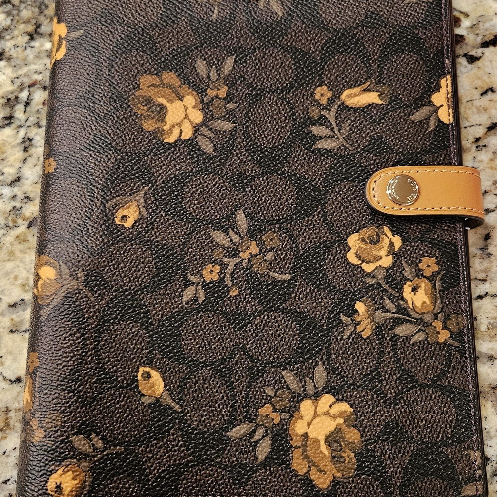 The Coach Notebook in Signature Canvas with Floral Print (CCF40) w/pencil case